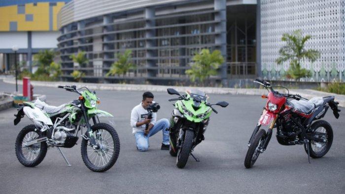 Tiga jenis Kawasaki hadir di Banjarmasin, Kalimantan Selatan.