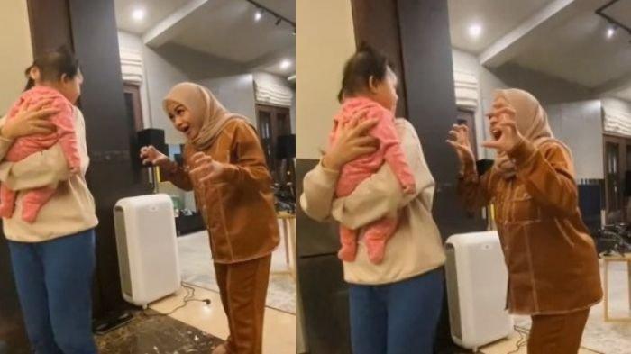 Sebagai seorang ibu, Aurel Hermansyah selalu berusaha membuat Ameena bahagia dan tertawa.