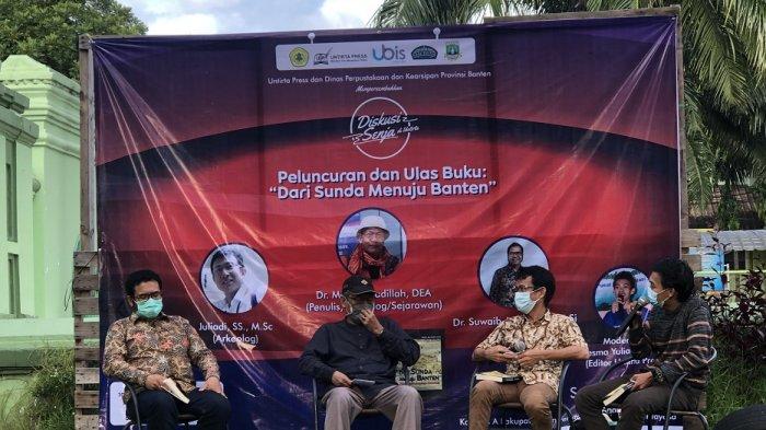 Peluncuran buku