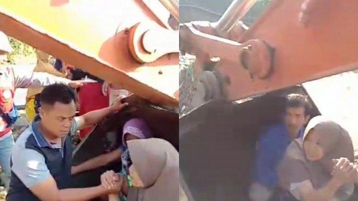 Siti Aisyah (25) ibu muda yang baru melahirkan terpaksa harus menyebrang Sungai Ciberang dengan menggunakan eskavator, Rabu (11/8/2021) karena akses jembatan Muhara terputus.