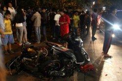 Trek-trekan Tengah Malam tak Pakai Helm, Dua Pemuda Terpental hingga Luka Parah di Kepala