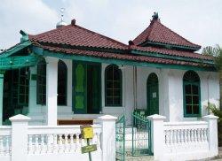 Melihat Masjid Kuno Kaujon, Bangunan Bersejarah di Kota Serang Banten