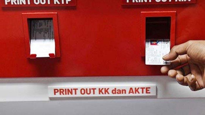Mesin Anjungan Dukcapil Mandiri (ADM)
