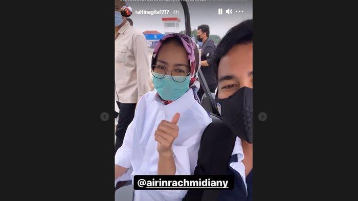 Raffi Ahmad bersama Wali Kota Tangerang Selatan, Airin Rachmi Diany