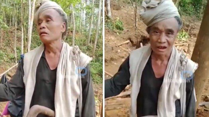 Para panatua atausesepuh Suku baduy sedih dengan kondisi Gunung Liman, Desa Cibarani, Kabupaten Lebak, Banten, Kamis (22/4/2021).