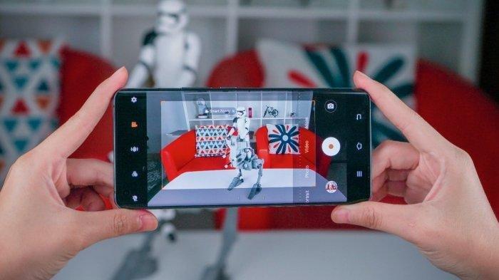 Teknologi Gimbal Stabilization di Vivo X50 Pro memungkinkan pengguna menciptakan film kreatif dan cinematic seperti seorang profesional