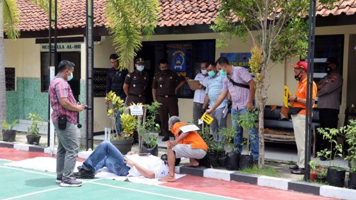Rekonstruksi kasus pembacokan di wilayah hukum Polres Kebumen, Selasa (30/3/2021).