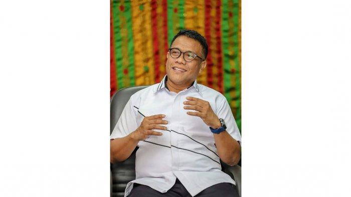 Kepala Dinas Kebudayaan dan Pariwisata Batam Ardiwinata