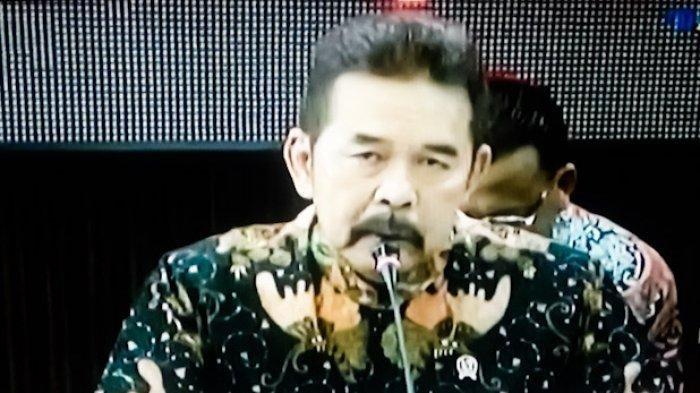 Jaksa Agung, ST Burhanuddin saat konferensi pers terkait kasus korupsi