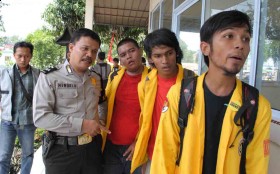 Mahasiswa Tidak Tahu Oknum Satpol PP yang Memukul
