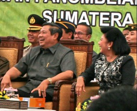 Berbagai Plesetan SMS