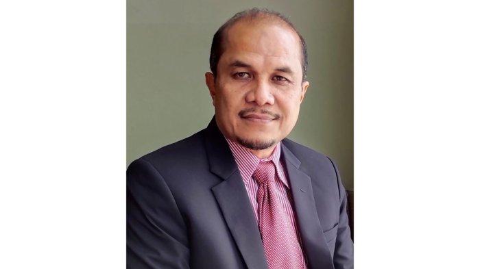 Direktur PDAM Kota Padang Panjang, Sumatera Barat, Adrial A. Bakar.