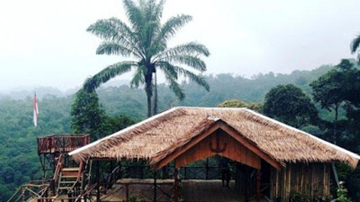 Salah satu bangunan menarik di Objek wisata Bekancan River terletak di Desa Telagah, Kabupaten Langkat, Provinsi Sumatera Utara.