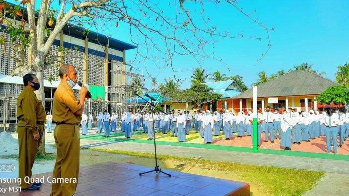 Penerapan belajar tatap muka SMA di Lingga.