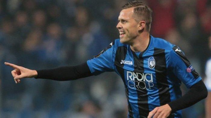 Gelandang Atalanta Josip Ilicic menjadi incaran AC Milan untuk jadi deputi Hakan Calhanoglu