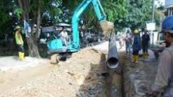 Optimalkan Suplai, ATB Lakukan Pekerjaan Pemasangan Booster Pump dan Flow Meter