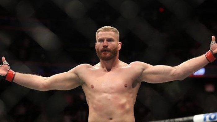 Jan Blachowicz, juara baru kelas berat ringan UFC