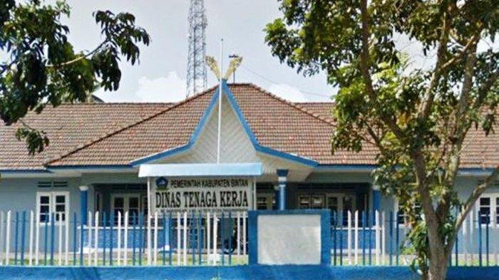 CATAT Warga Bintan, Disnaker Buka Pelatihan Untuk Bidang Ini, Berikut Syaratnya. Foto Kantor Disnaker Bintan, Rabu (17/2/2021).