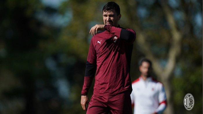 Kapten AC Milan Alessio Romagnoli sudah bisa bermain saat Derby Milan melawan Inter