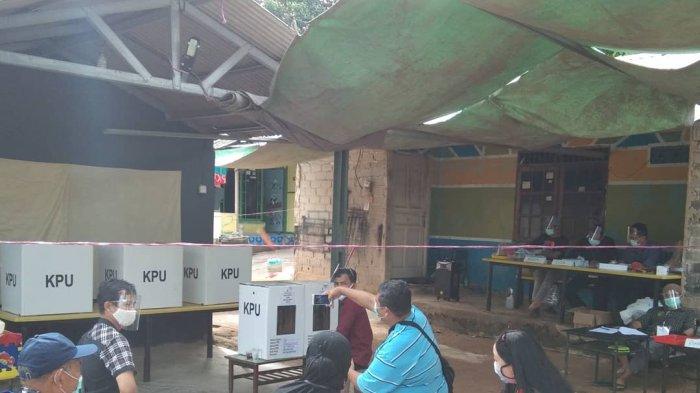 PEMUNGUTAN SUARA ULANG - Pemungutan Suara Ulang di TPS 28 Duriangkang, Kecamatan Sei Beduk, Kota Batam, Provinsi Kepri, Minggu (13/12/2020).