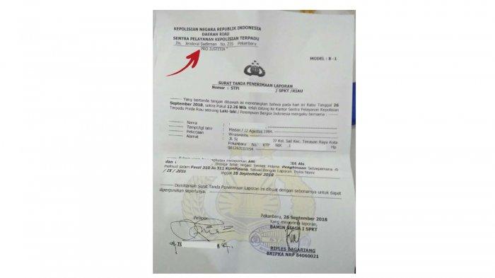 Ilsutrasi surat yang bertuliskan 'Pro Justitia' pada sisi kiri surat (panah merah)