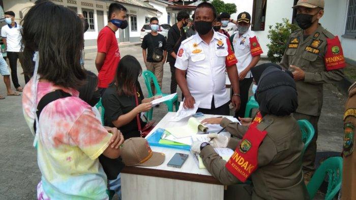 Razia protokol kesehatan di Tanjungpinang oleh tim gabungan, Selasa (16/2/2021).