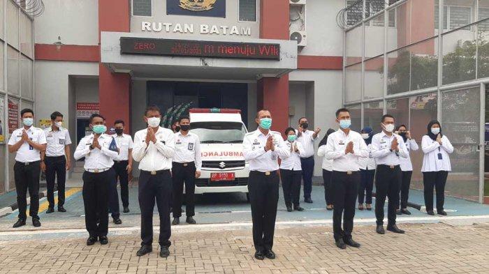 Pegawai Rutan Kelas IIA Barelang Batam, Rabu (20/1/2021).