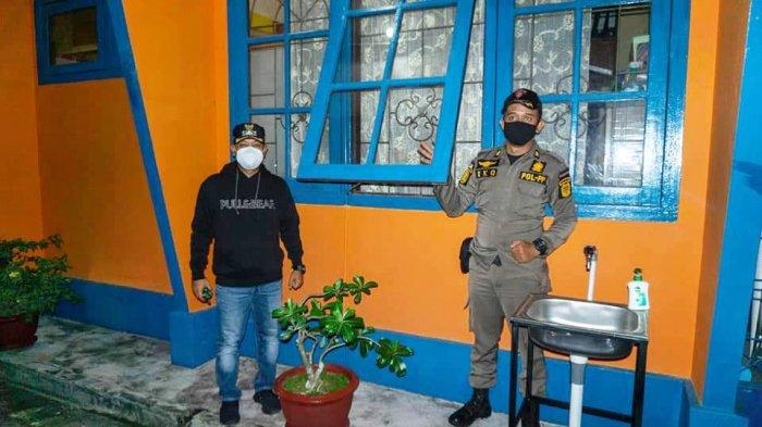 Wabup Lingga, Neko Wesha Pawelloy melakukan patroli malam bersama Satpol PP ke sejumlah kantor di wilayah Kecamatan Singkep, Kabupaten Lingga, Sabtu (10/4/2021) malam.