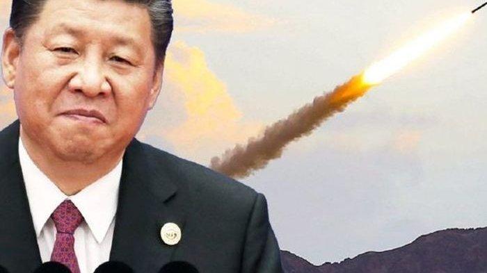 Kolase foto Presiden China Xi Jinping
