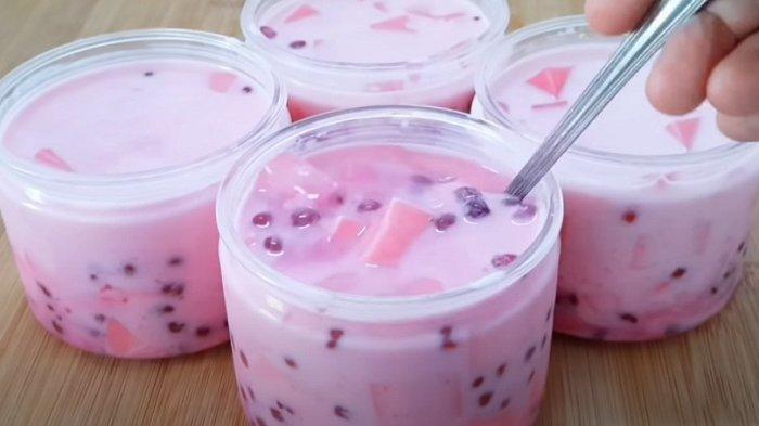 Es Susu Jeli Stroberi