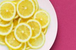Kulit Kapalan Minggat Cuma dengan Lemon, Begini Cara Pakainya!
