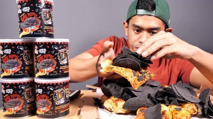 Mister Potato Daebak Ghost Pepper dan Ghost Pepper Noodle