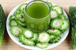Kolestrol Minggat dengan Teh Pare, Ampuh Usir Penyakit Berbahaya Sekaligus!