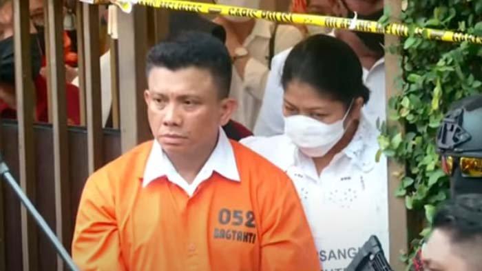 Ferdy Sambo dan Putri Candrawathi jalani rekonstruksi kasus pembunuhan berencana Brigadir J selama 7 jam. Pengamat kecewa lihat rekonstruksi yang berlangsung hari ini, Selasa (30/8/2022)