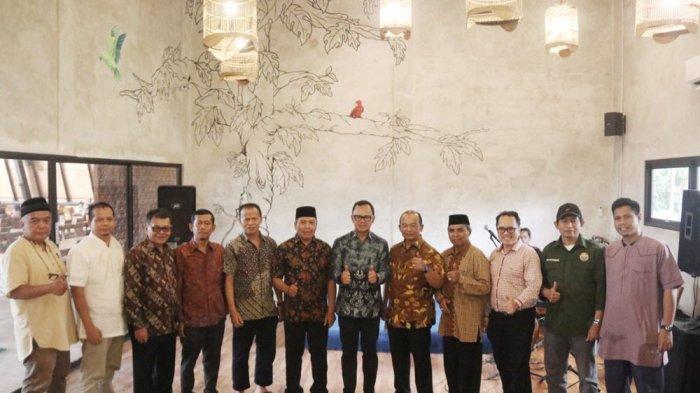 Bima Arya saat menghadiri silaturahmi SAS dari Jabodetabek dan Bandung di rumah makan Kluwih, Jalan Bina Marga, Kecamatan Bogor Timur, Kota Bogor, Jumat (23/9/2022).