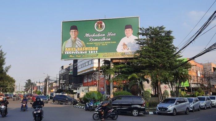 baliho Anies Baswedan For Presiden 2024 mejeng di jalanan Kota Bekasi