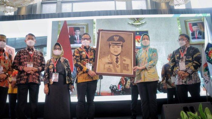 Wali Kota Bogor, Bima Arya Sugiarto terpilih sebagai Ketua APEKSI periode 2021-2024, Kamis (11/2/2021).