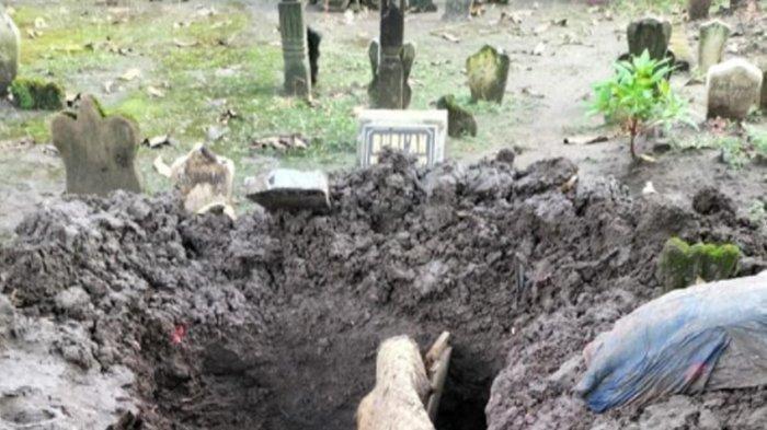 Dianggap Bikin Sakti, Makam Orang yang Meninggal Malam Jumat Dibongkar, Tali Pocongnya Hilang