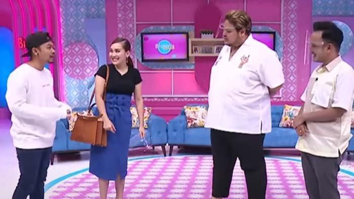 Dihadiahi tas puluhan juta oleh Ivan Gunawan, Ayu Ting Ting panik ditagih utang Wendy Cagur