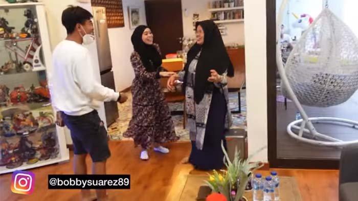 Sibuk Lakukan Ini di Dapur, Lesty Disindir Ibunda Rizky Billar