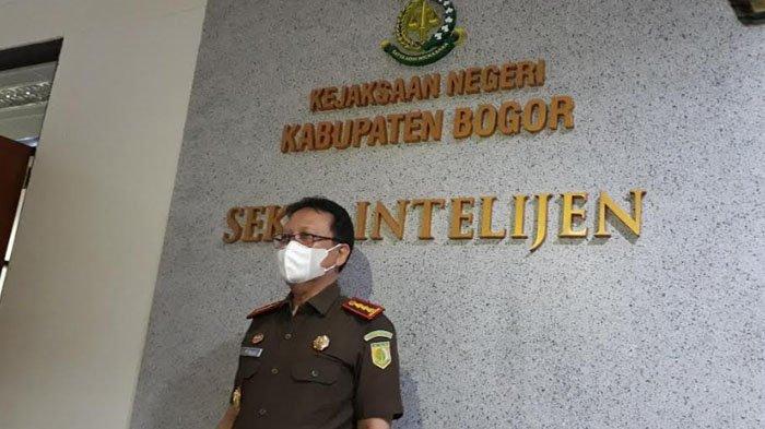 Kepala Kejaksaan Negeri Kab Bogor Munaji mengatakan bahwa pelaksanaan eksekusi badan terhadap terdakwa ini dalam rangka menyempurnakan tugas penuntutan seorang jaksa alan criminal justice system.