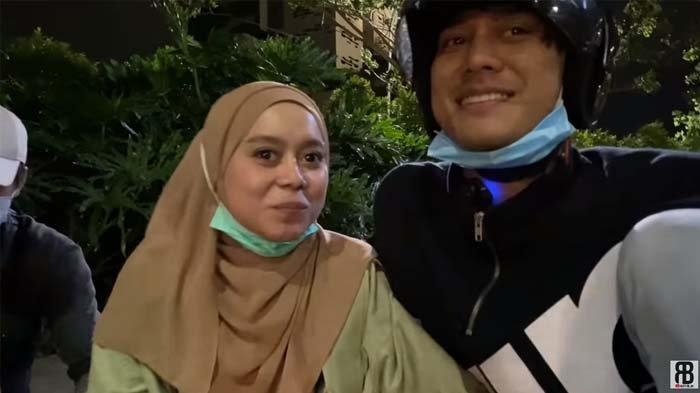 Mesra Bareng Rizky Billar di Pinggir Jalan, Lesty Mendadak Alami Insiden Tak Terduga