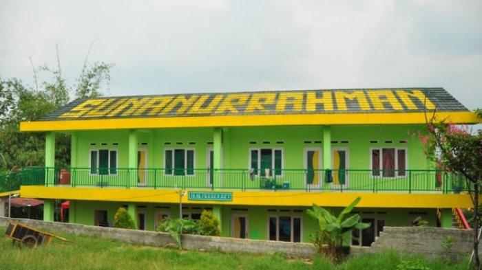 Pondok pesantren Sunanurrahman
