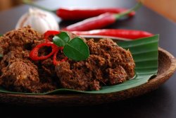 Tips Cara Masak Rendang Agar Dagingnya Empuk dan Tidak Hancur, Lihat di Sini!