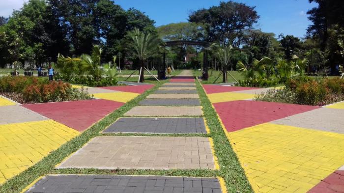 Rekomendasi tempat wisata di Bogor yang gratis, salah satunya Taman Heulang yang berada di Jalan Heulang, Kecamatan Tanah Sareal, Kota Bogor, Jawa Barat.