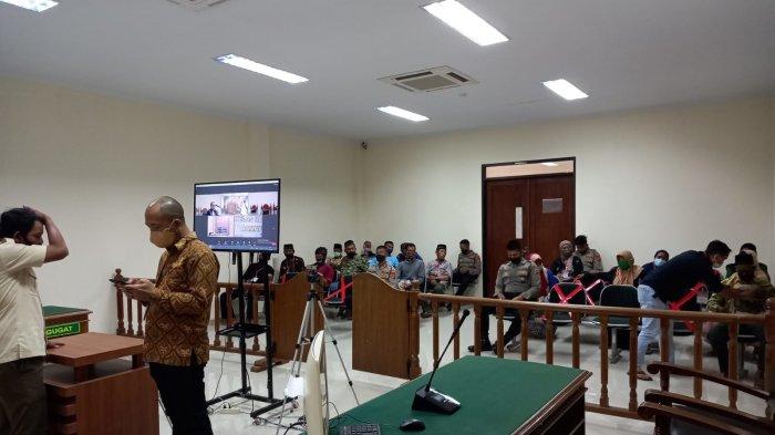 Sidang lanjutan terhadap Ketua Forum Komunikasi Masyarakat Indramayu Selatan (F-Kamis) sekaligus Anggota DPRD Indramayu, Taryadi di PN Indramayu, Kamis (12/5/2022).