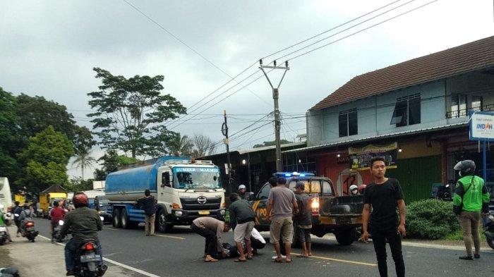 Kecelakaan maut di jalan nasional Kuningan-Cirebon, Jalaksana, Kuningan, Jumat (18/11/2022) sore.