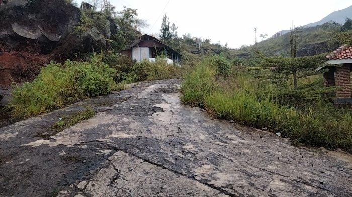 Taman Cisantana Kuningan kondisinya memprihatinkan.