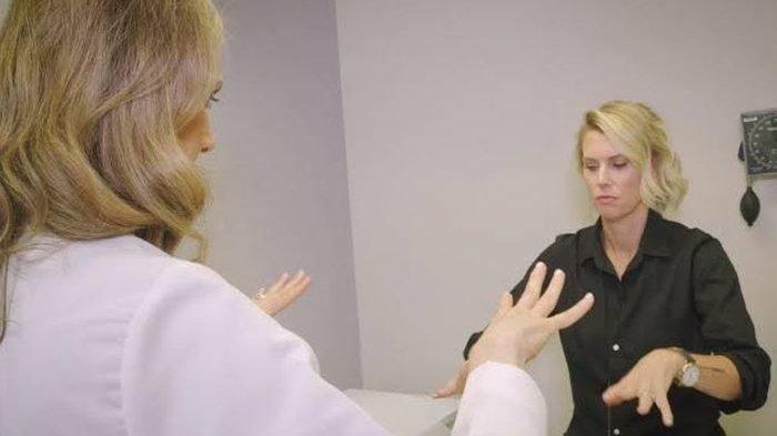 Gejala stroke ringan, perhatikan pada satu sisi tubuh yang tiba-tiba lemah