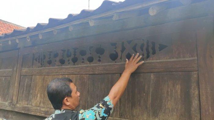 Rumah Adat Panjalin sebagai saksi bisu penyebaran agama Islam di Majalengka yang berada di Desa Panjalin Kidul, Kecamatan Sumberjaya, Kabupaten Majalengka.